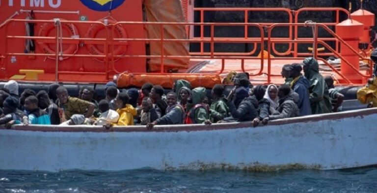 8938 شخصاً قضوا على طرق الهجرة!