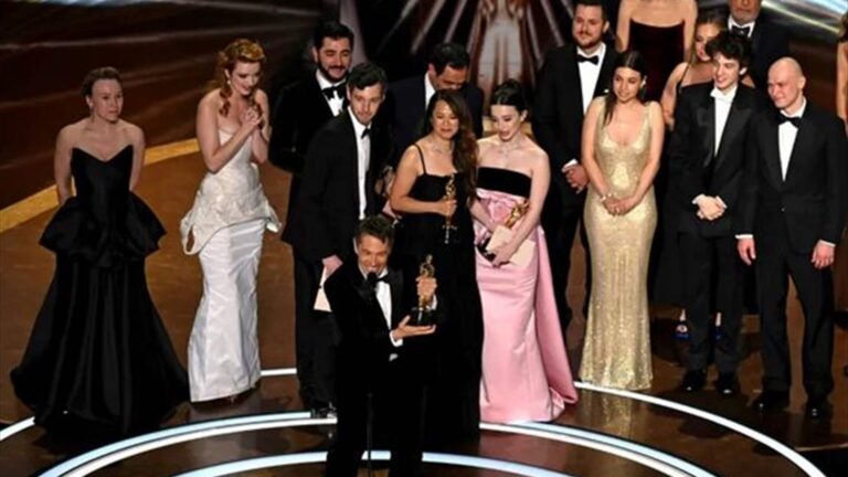 ” أنورا” يكتسح الأوسكار و”إميليا بيريز” يتراجع وسط الجدل