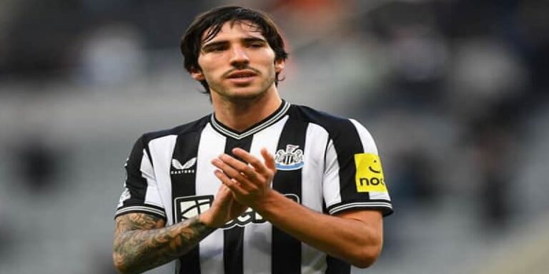 برشلونة يرصد ضم تونالي لصفوفه في الميركاتو الصيفي المقبل