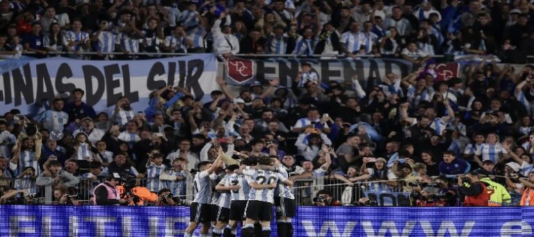 تصفيات كأس العالم لكرة القدم: الأرجنتين تُهين البرازيل برباعية وتعبر رسمياً لمونديال 2026