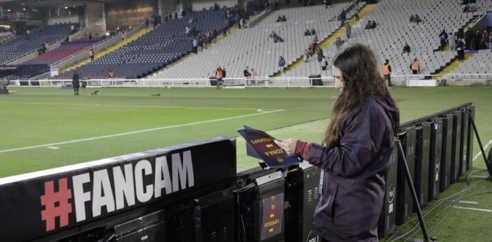 أوساسونا يراعي برشلونة في مصابه بوفاة طبيب الفريق