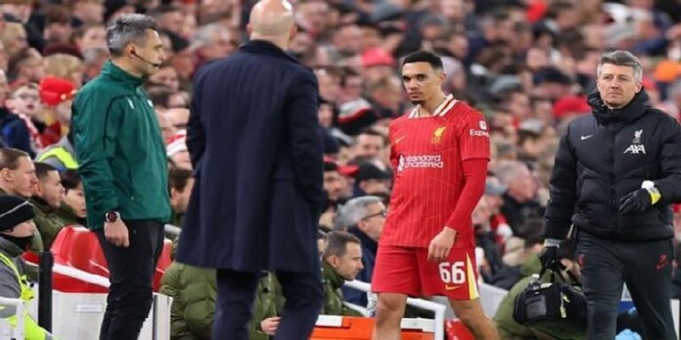 أرنولد يغيب عن نهائي كأس الرابطة الإنكليزية بسبب الإصابة