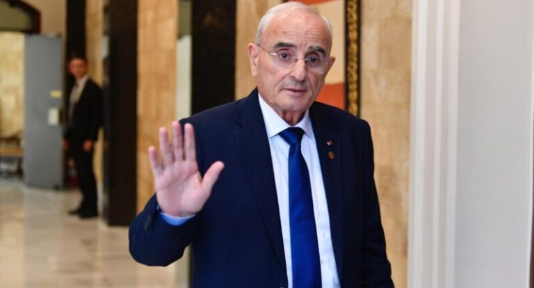 التعاون بين لبنان و”اليونيفيل” على طاولة وزير الدفاع