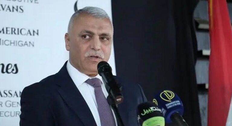 تفتيش المدير العام للأمن العام في مطار بيروت!