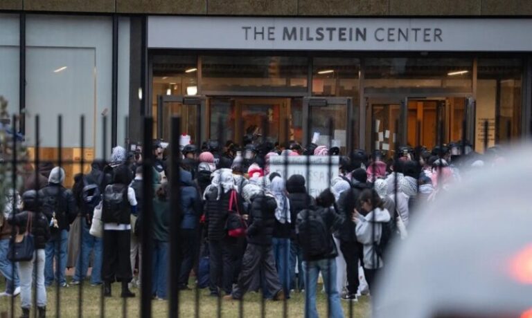 إخلاء كلية برنارد في جامعة كولومبيا