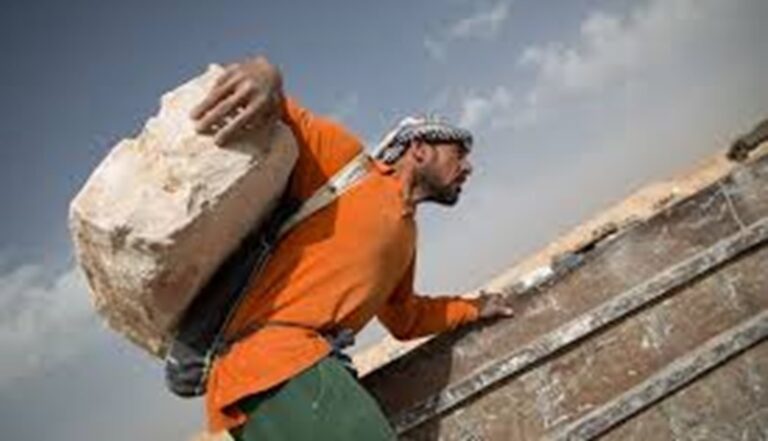 الإتحاد الوطني لنقابات العمال: لرفع الحد الأدنى للاجور