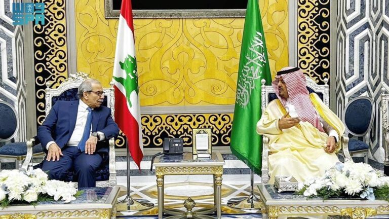 تفاصيل دعوة بن فرحان لسلام