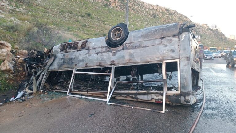 جرحى بحادث سير على أوتوستراد الجية