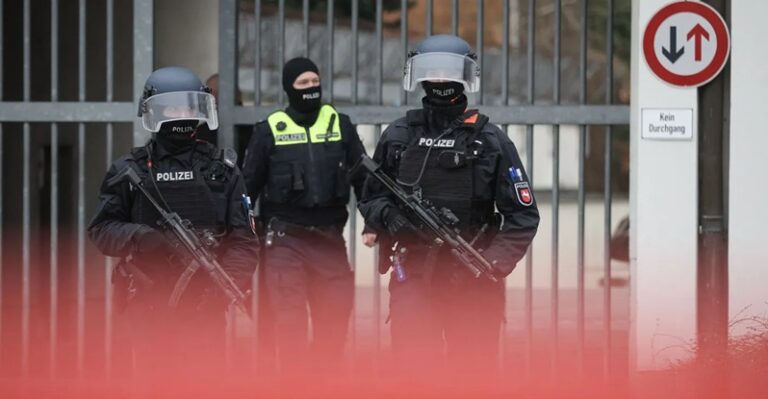 تفكيك شبكة عالمية لاستغلال الأطفال.. واعتقال 79 شخصاً