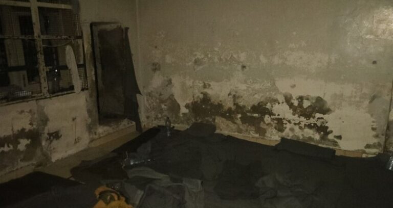 القضاء يستمع لإفادات سجناء سابقين في صيدنايا