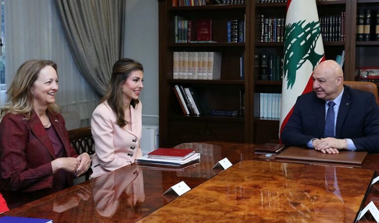 سقف الكلام انخفض لكنّ التحذيرات استمرّت