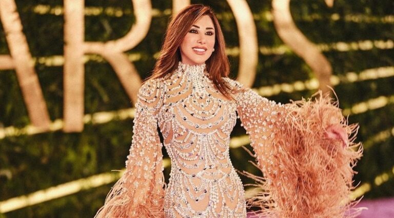 “هاكر” يسيطر على حسابات نجوى كرم! (فيديو)