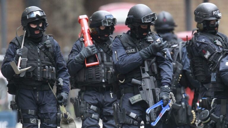 توقيف رجلين مرتبطين بـ”حزب الله” في بريطانيا