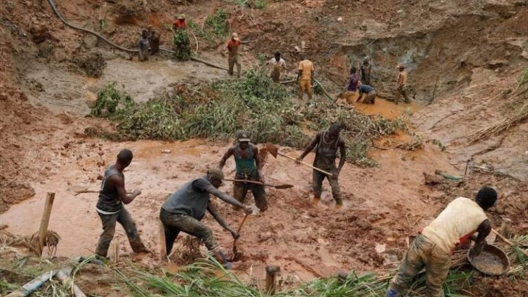 مقتل 37 شخصاً في نهر النيجر