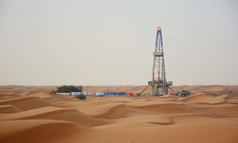 في مصر.. 3 اكتشافات بترولية جديدة بالصحراء الغربية