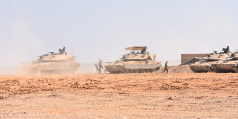 التحالف الدولي بدأ الانسحاب من دير الزور