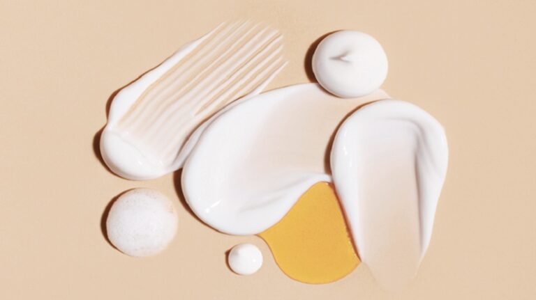 بشرتك في خطر.. تجنّبي كارثة مستحضرات التجميل!