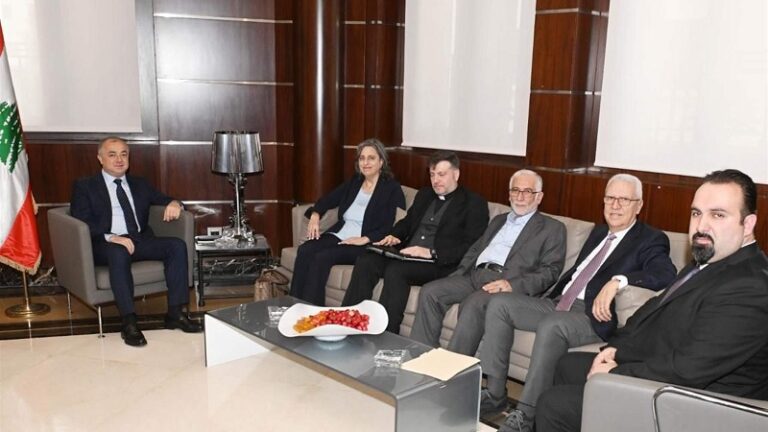 بو صعب: لاحترام قوانين تنظيم الهيئة التعليمية والموزانة المدرسية