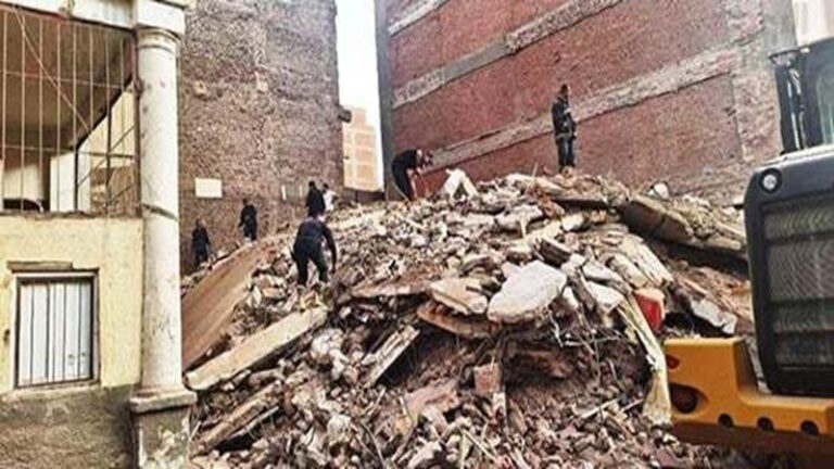 6 قتلى بإنهيار عقار في صعيد مصر