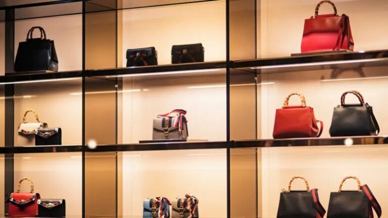 فضح “الماركات” العالمية.. الصين تنتقم من رسوم ترامب (فيديو)