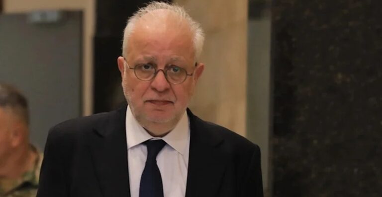 طعن في “تعميمَي نصّار” لكتاب العدل: انتهاك للقانون وتجاوز للصلاحيات