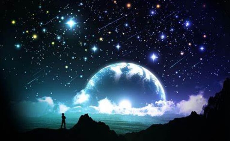 رحلة في الزمن عبر السماء!