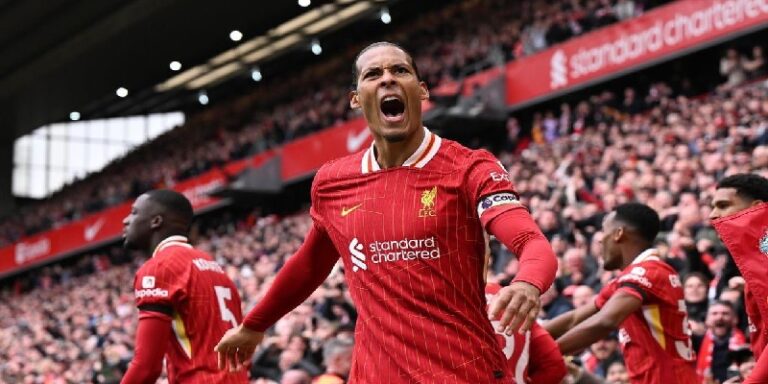 روي كين يُشكك بهدف فان دايك بمواجهة ويست هام: كنت أظن أن تقنية الفيديو ستتدخل