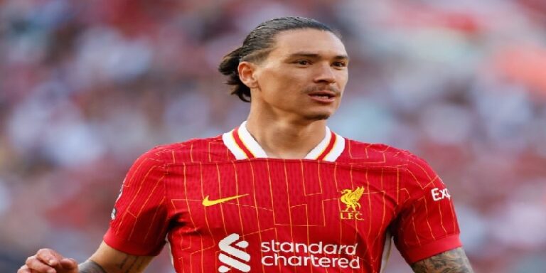 نونيز على اعتاب الرحيل من الإنفيلد