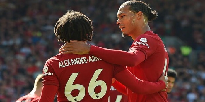 فان دايك يتحدث عن مستقبل أرنولد