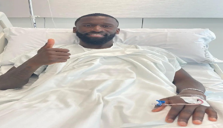 روديغير يخضع لجراحة ويغيب شهرين عن الملاعب