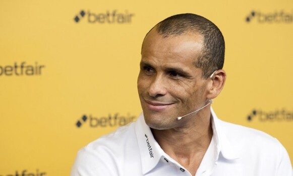 ريفالدو يُشيد بموسم برشلونة: لديه كل شيء لتحقيق النجاح