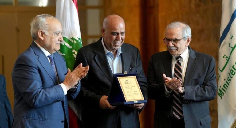 “الثقافة” تكرّم الزميل عباس سلمان (صور)