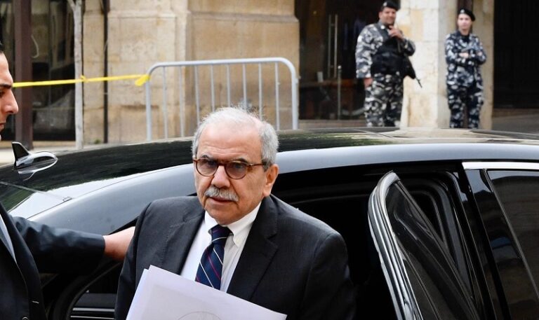 سلام عزى بالبابا في حريصا وزار بكركي مطمئناً إلى صحة الراعي