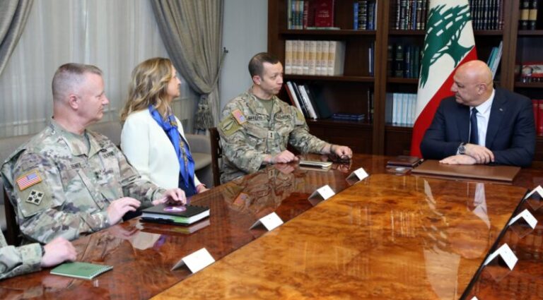 الرئيس عون: على “إسرائيل” الانسحاب من التلال الخمس التي تحتلّها (صوَر)