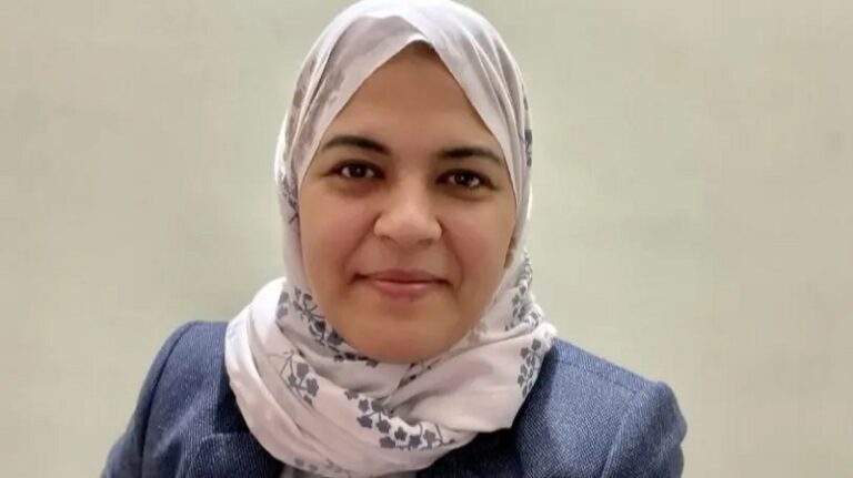 مطالبات لإسقاط جنسية ناشطة مصرية بعد دعمها لحرب غزة!