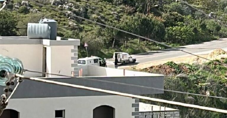 “الصحة”: جريحان في بنت جبيل