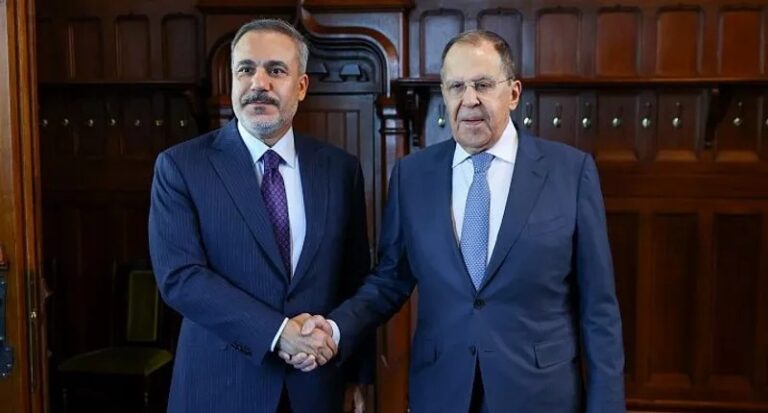 لافروف وفيدان يبحثان مستجدات غزة وسوريا