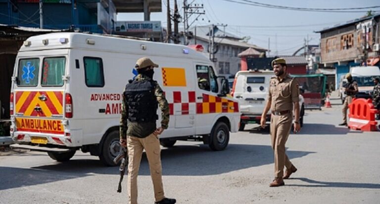 6 قتلى بتحطم مروحية في الهند (فيديو)