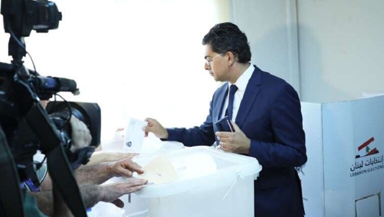 مرقص يقترع.. ويشيد بدور “الداخلية”