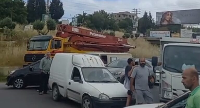 إعادة فتح طريق أوتوستراد الزهراني