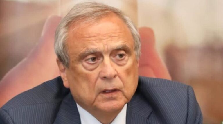 انتخاب رئيس ونائب رئيس لبلدية ايطو