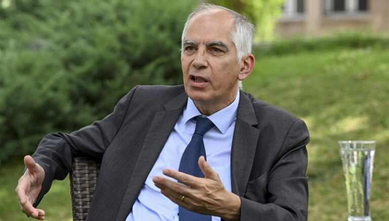 ماغرو: سلاح “حزب الله” مسألة جوهرية.. والحل عند الرئاستين!