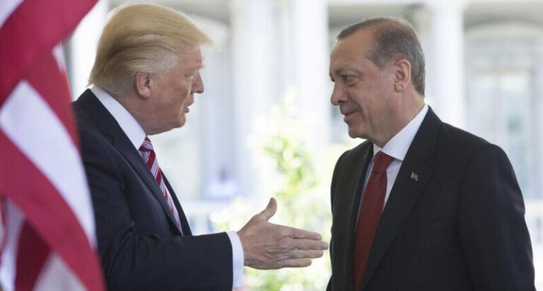 الرئاسة التركية: أردوغان وترامب اتفقا على بذل جهود مشتركة من أجل أوكرانيا