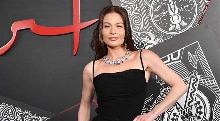 باميلا الكيك تغير القواعد! (صورة)