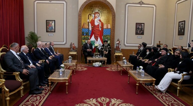 عون من مصر: بدعم السيسي وصلواتكم.. سنُعيد لبنان إلى السكة الصحيحة