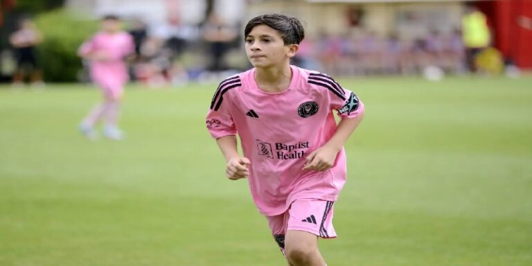 تياغو ميسي يقود فريقه إلى المجد للعام الثاني على التوالي