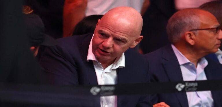 إنفانتينو يفضّل الإنتر على برشلونة