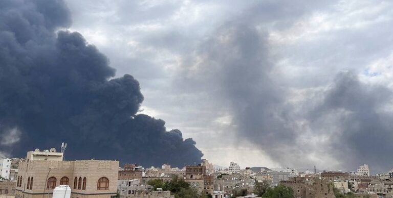 عدوان صهيوني على صنعاء (فيديو – صور)