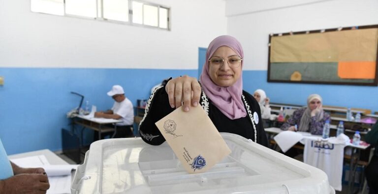 محافظ الجنوب: انتخاب رؤساء لـ30 بلدة جنوبية