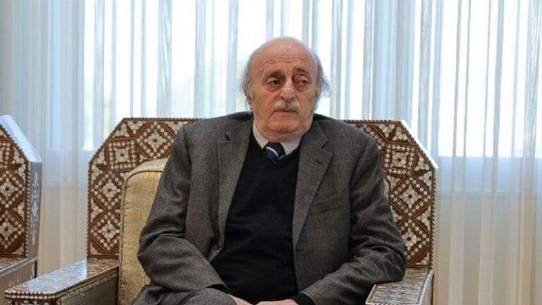 عندما يسبح جنبلاط عكس التيار